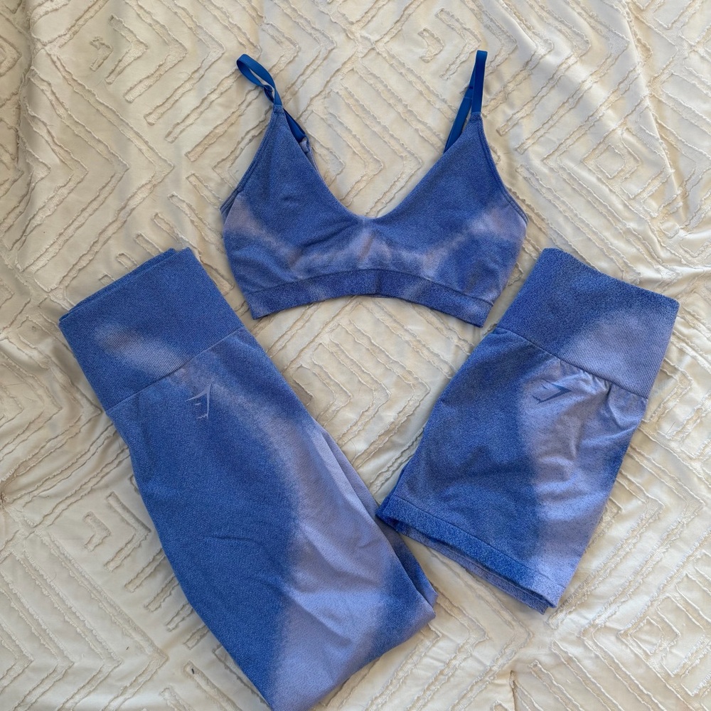 Gymshark Blue Tie-dye 3 Piece Seamless Set
